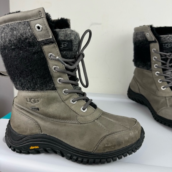UGG Adirondack ll Waterproof Leather Lace Up Boot Sz 6 Vibram Sole - Picture 8 of 14